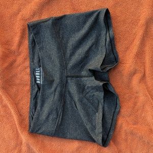 NOBULL Short 2" Heather in color charcoal